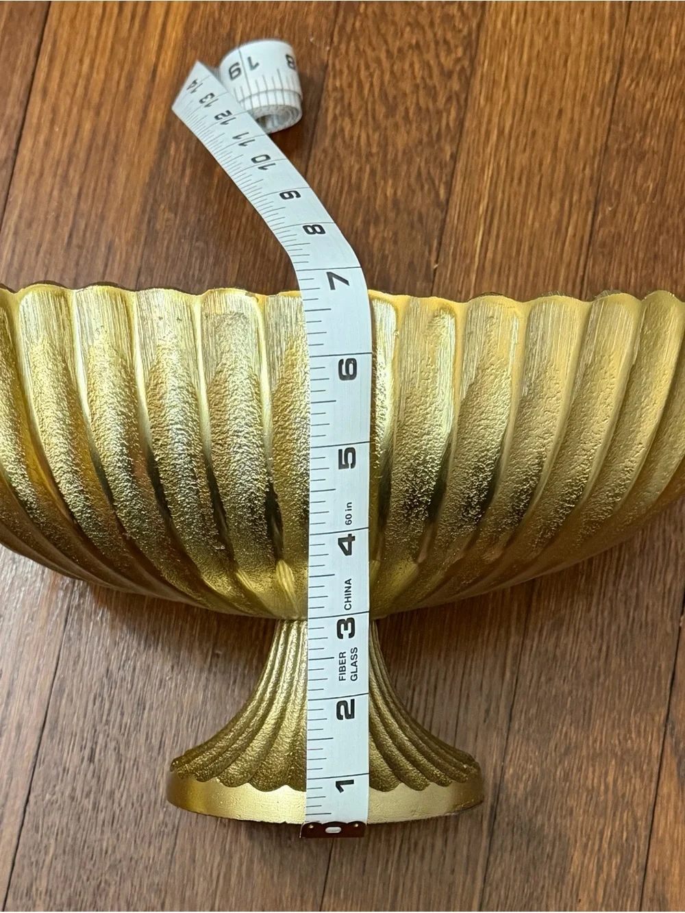 N/A elegant gold